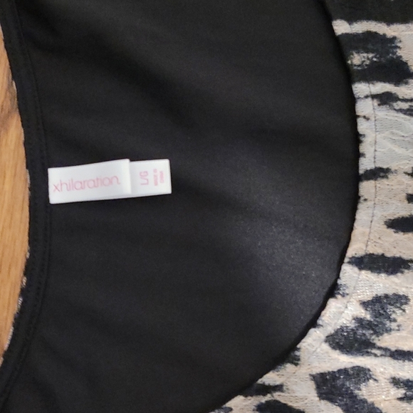 Dress - Picture 5 of 6